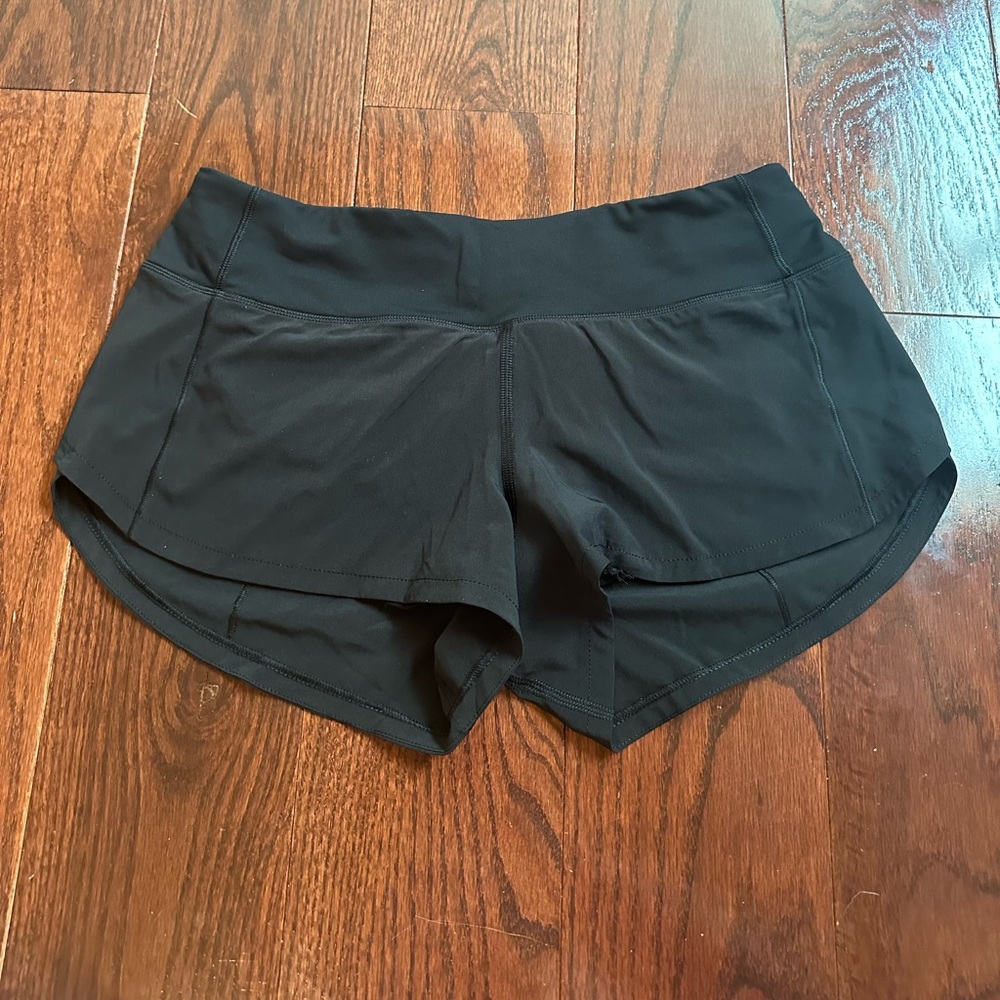 Lululemon Speed Up shorts - black - 2.5”